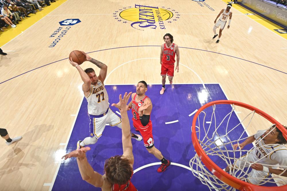 leisu：跟队记者：奇克在备战那不勒斯期间突发阑尾炎，或在当地手术.